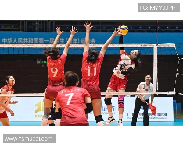 重庆排球队的灵活性揭秘：排球巨献背后的训练与技巧探索